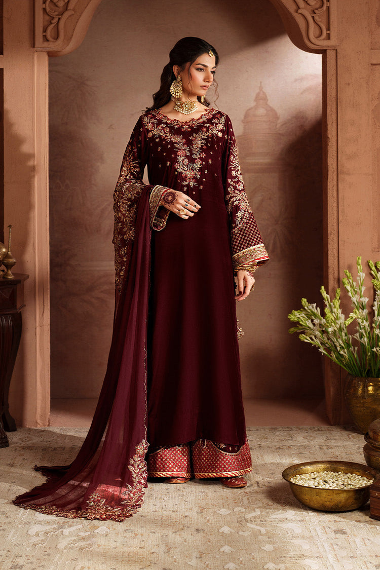 IZNIK - IV-55 Embroidered Velvet