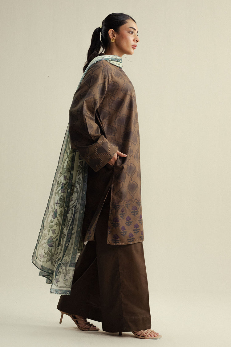 COCO BY ZARA SHAH JAHAN - PRINTS'25 V4 - Rove-6A