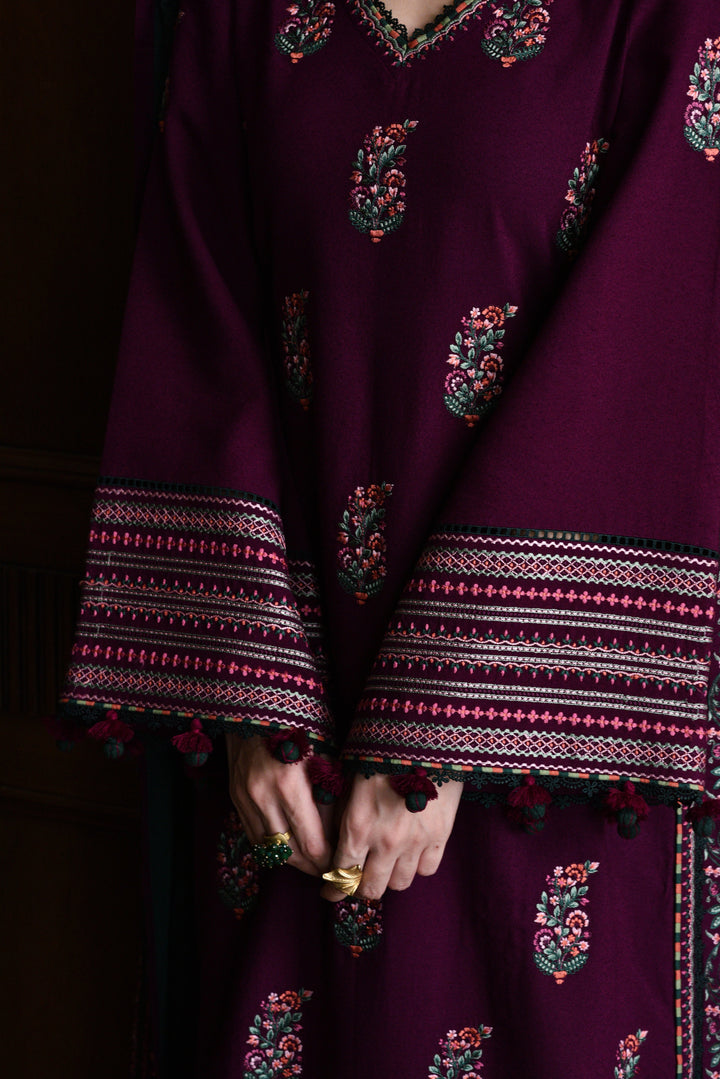 ZAIB - DEEP PLUM LUXURY EMBROIDERED KARANDI SET (NEL-25627)