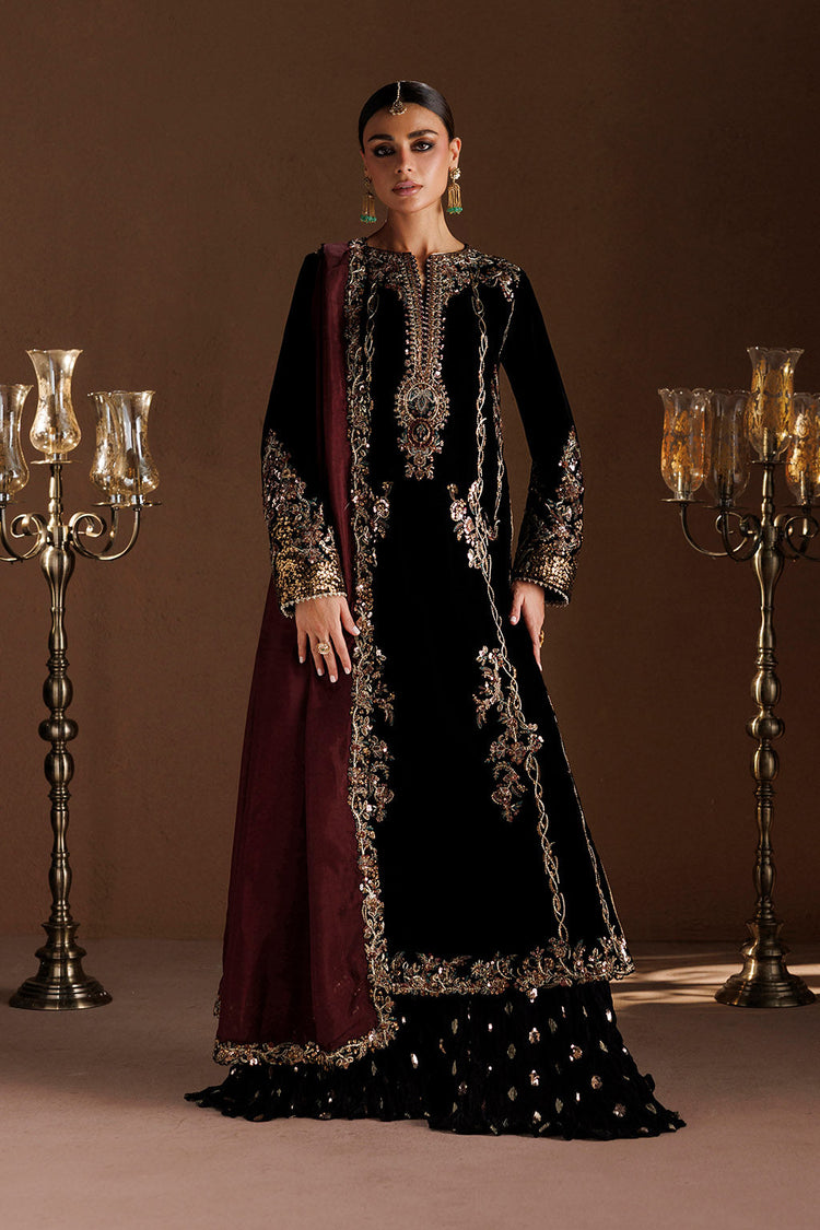 IZNIK - IV-84 Embroidered Velvet