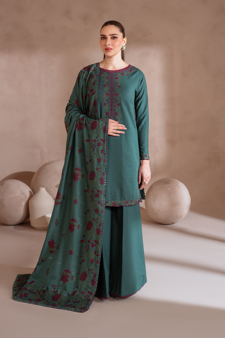 IZNIK - UE -370 Embroidered Khaddar
