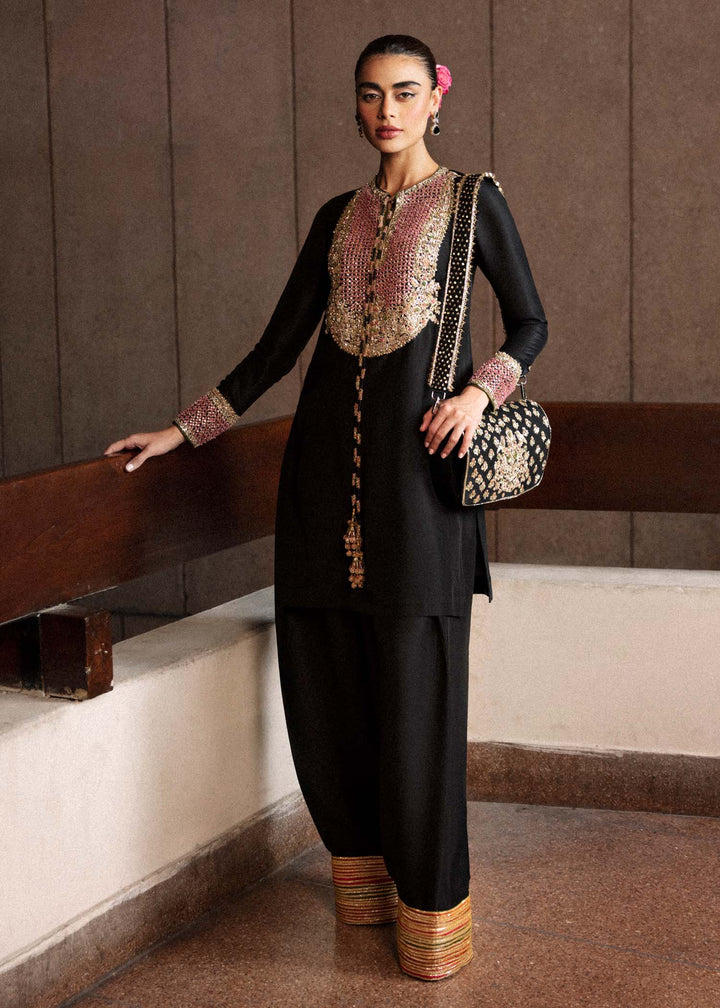 AMAYA BLACK SILK SET (HANDMADE)